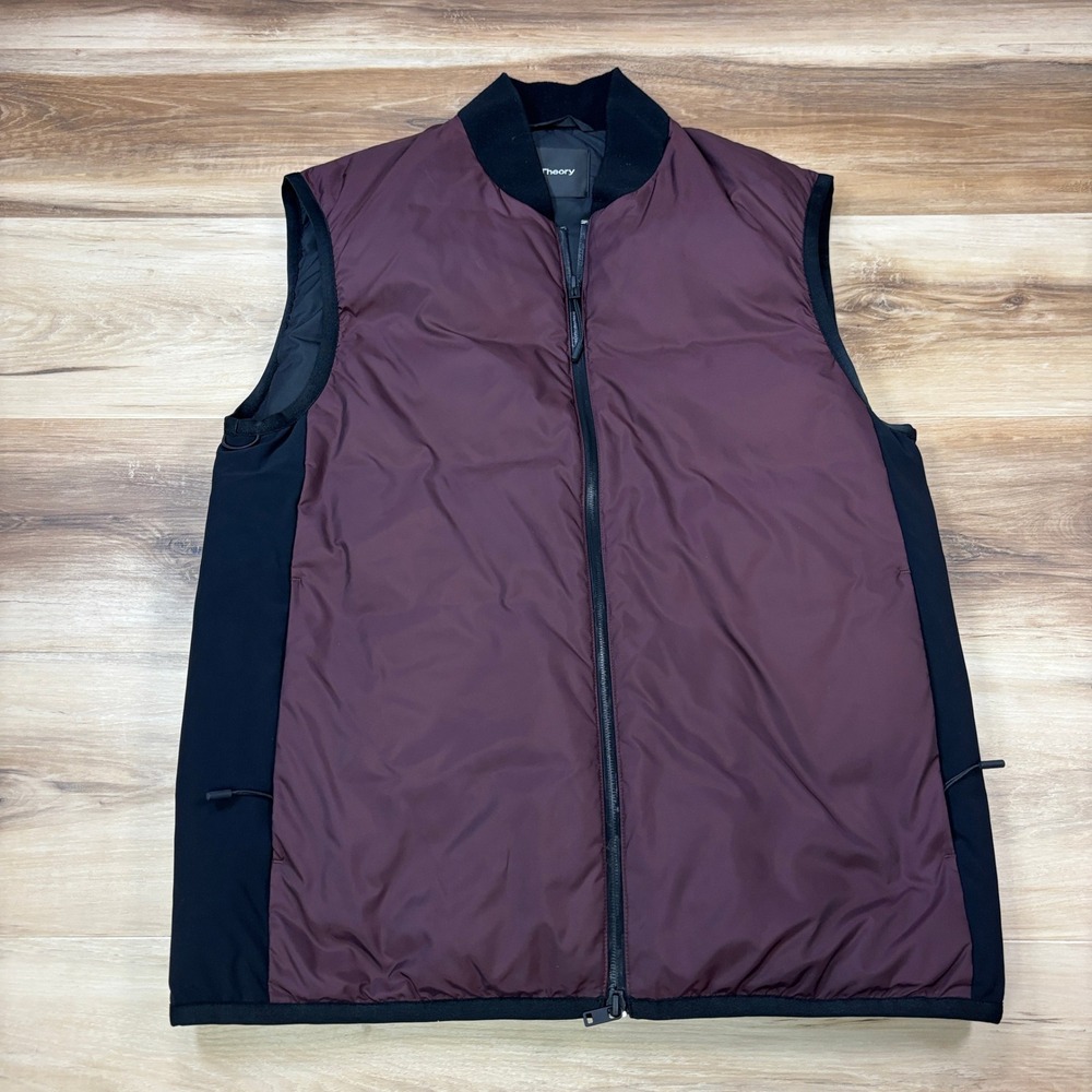 Theory Greene Treck Vest Mens Small Minimalist Down Puffer Burgundy Black Luxury